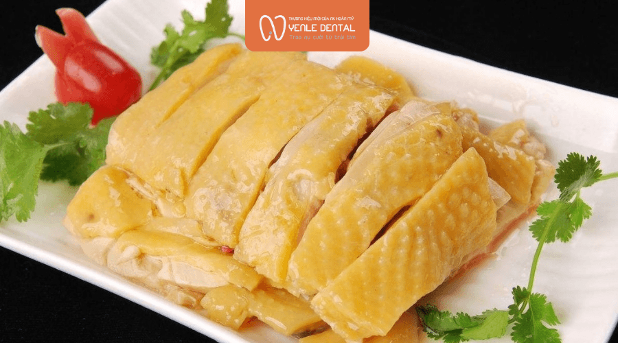 niềng răng có được ăn thịt gà không